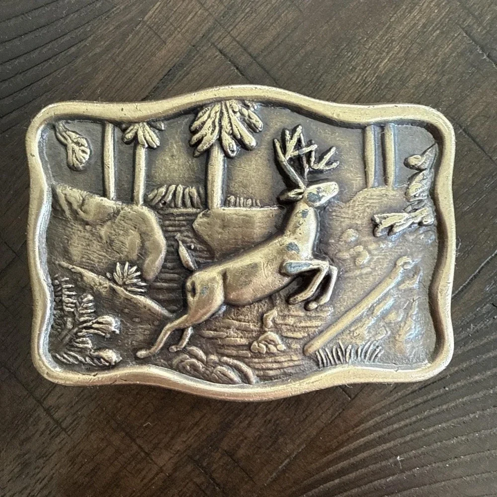 Vtg Buck‎ Deer Stag Wildlife Hunting Hunter Sportsman Solid Brass Belt Buckle
